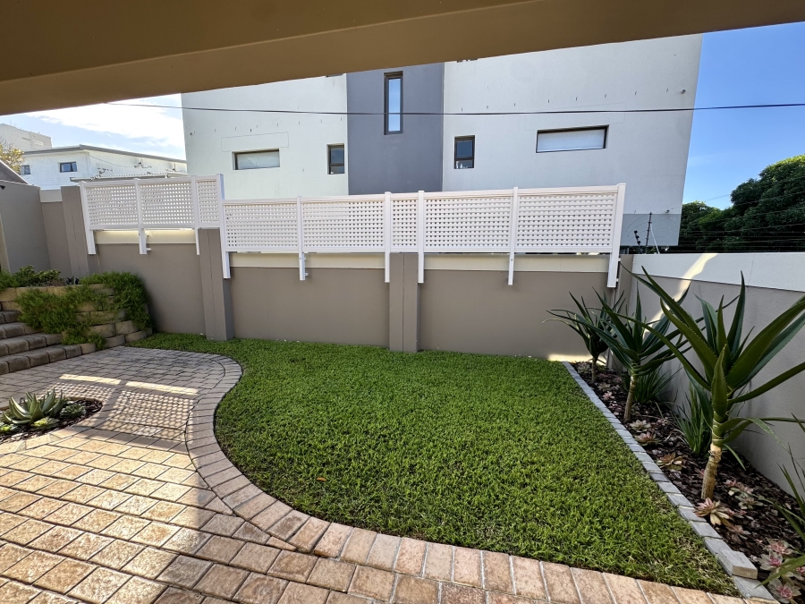 3 Bedroom Property for Sale in Waves Edge Western Cape